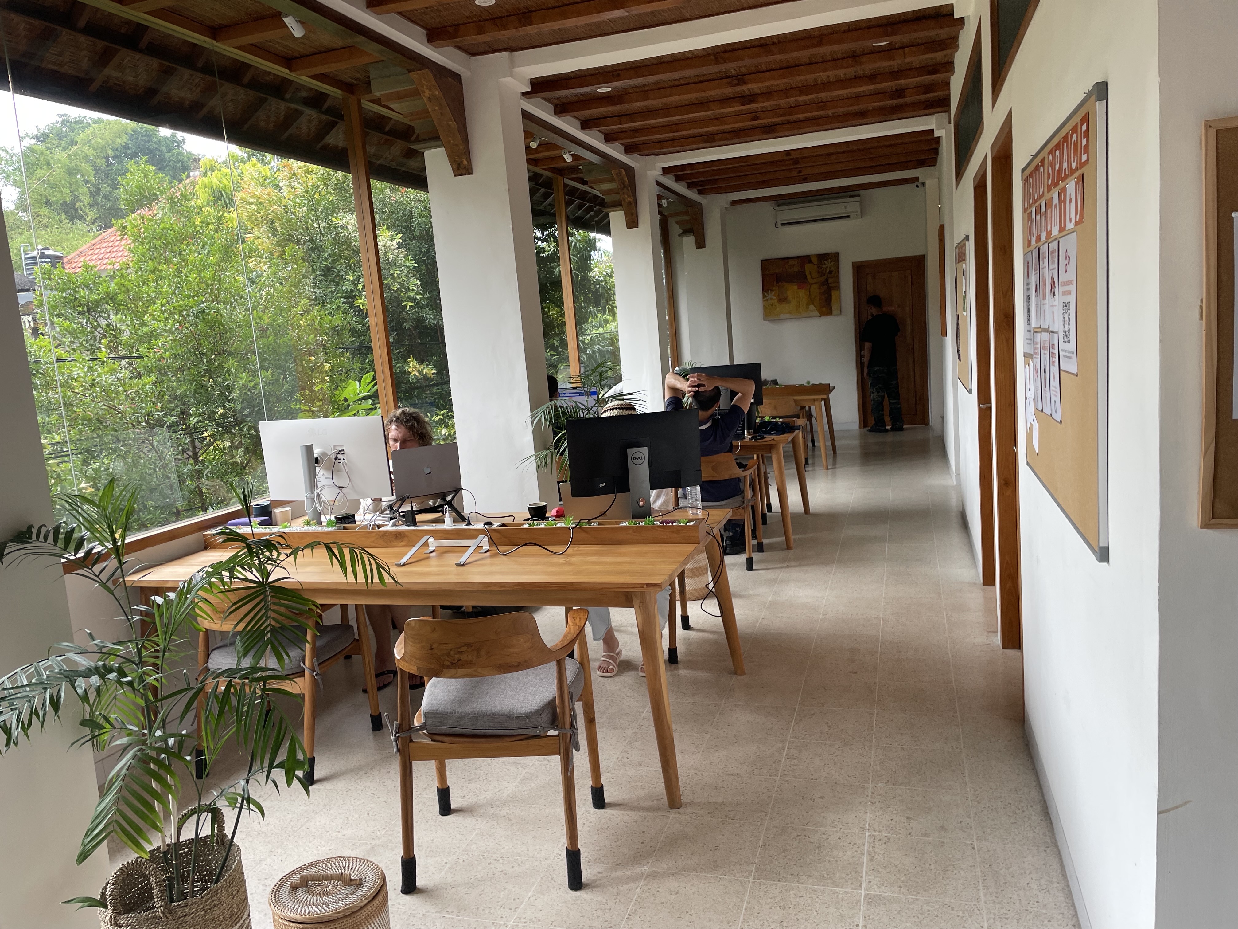 Image of the cafe