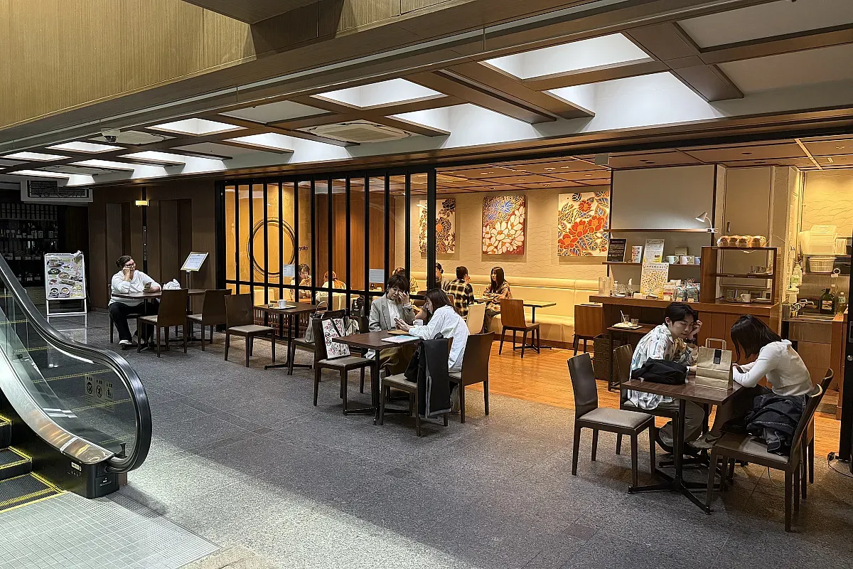 Ogawa Coffee – Kyoto Station Central Gate Shimogyo Ward, Higashishiokōjichō, 579−16 Hotel Hokke Club Kyoto, 1階 Kyoto – Image 2