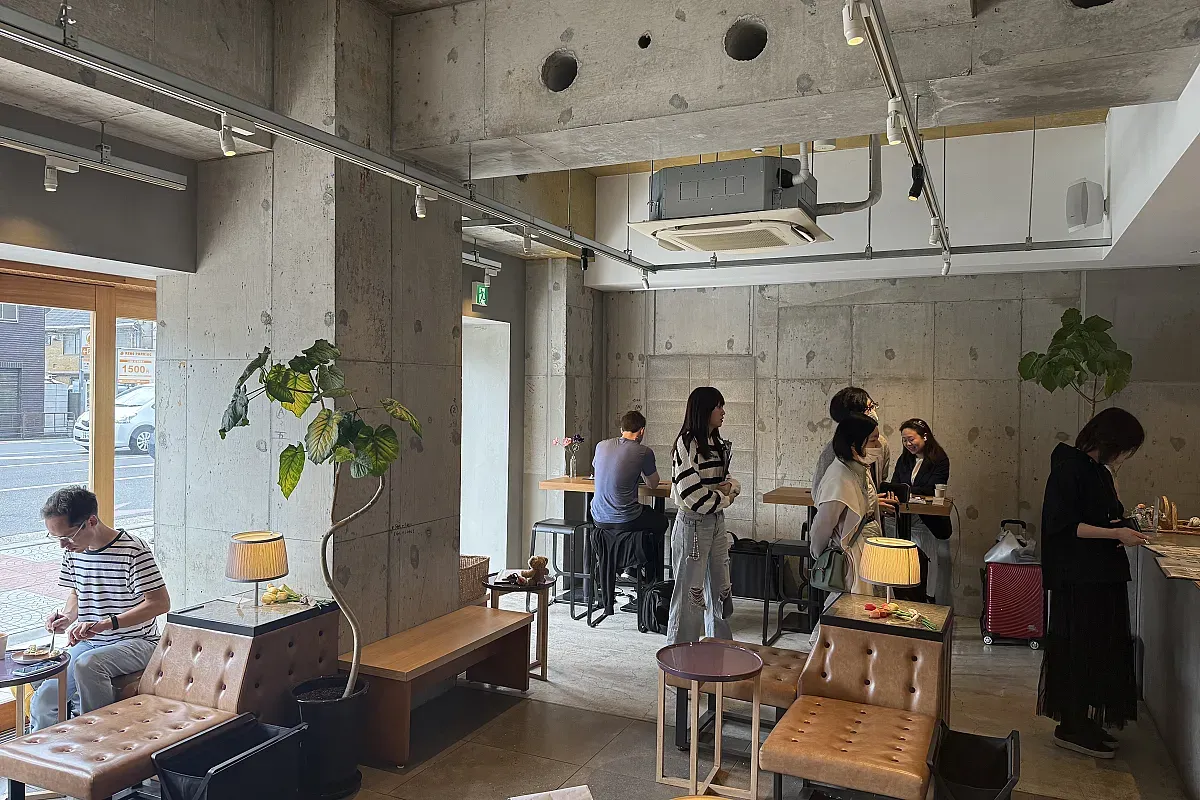 Tsumugi Cafe 684 Higashishiokōjichō, Shimogyo Ward, Kyoto Kyoto – Image 3