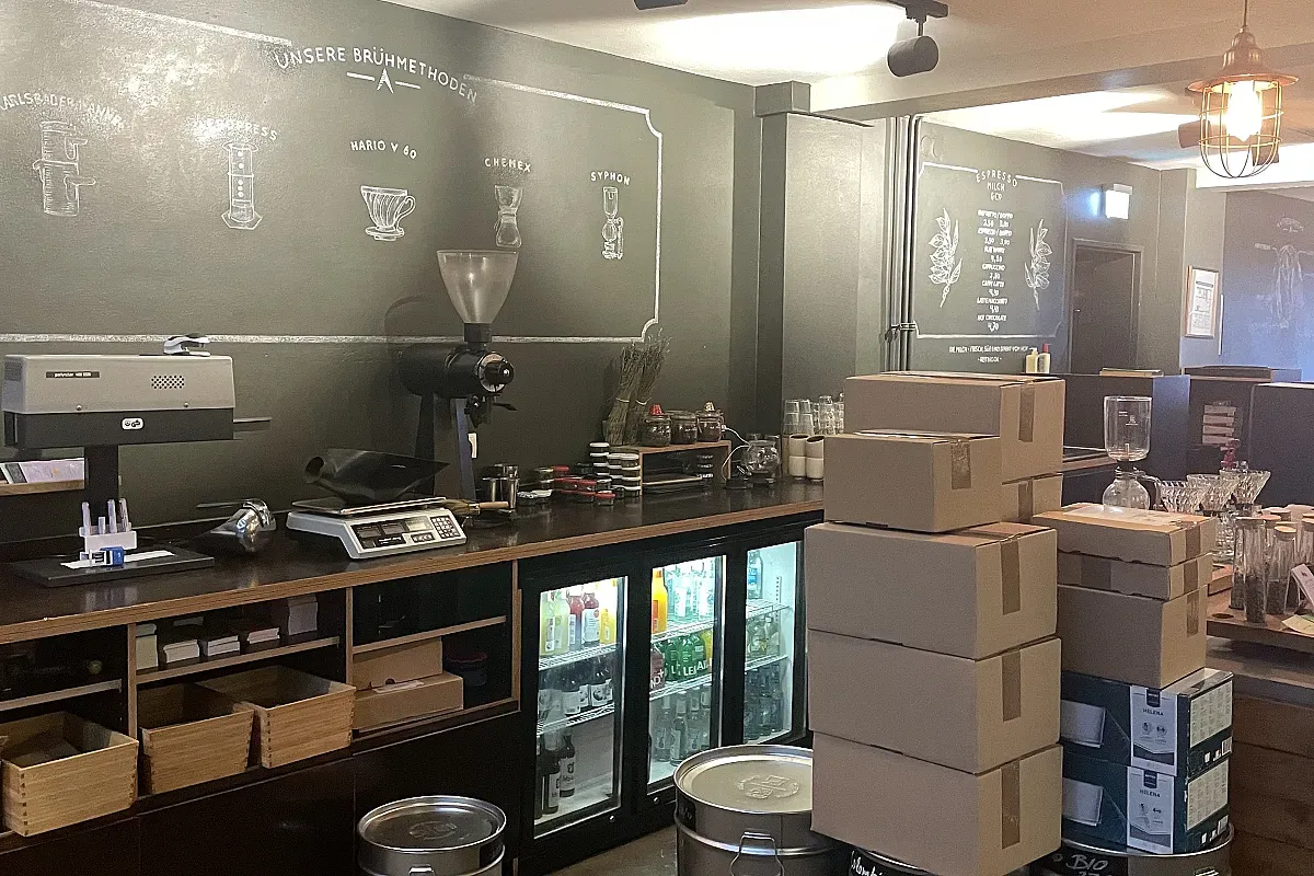 Nord Coast Coffee Roastery Deichstraße Hamburg – Image 2