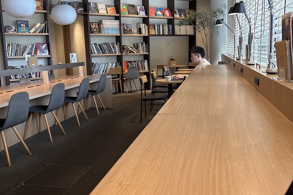 Caffice in Shinjuku City – Image 2