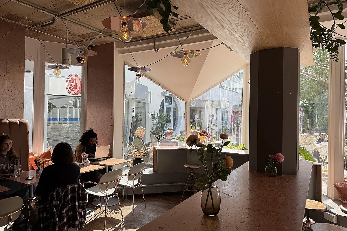 Mary’s Coffee Club Maxvorstadt in München – Image 1