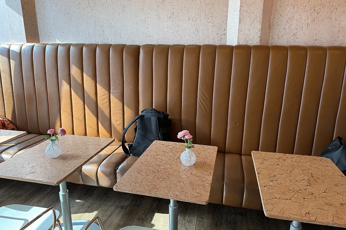 Mary’s Coffee Club Maxvorstadt Türkenstraße München – Image 2