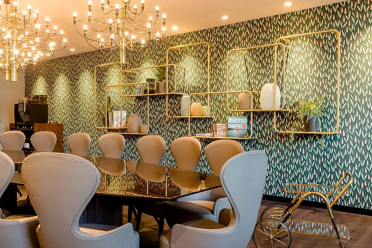 One Lounge I. Hagen Essen – Image 3