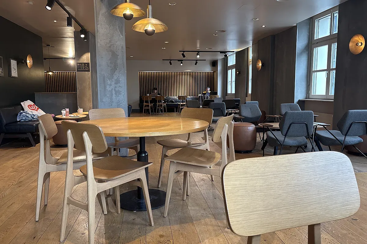 Starbucks in Basel – Image 1