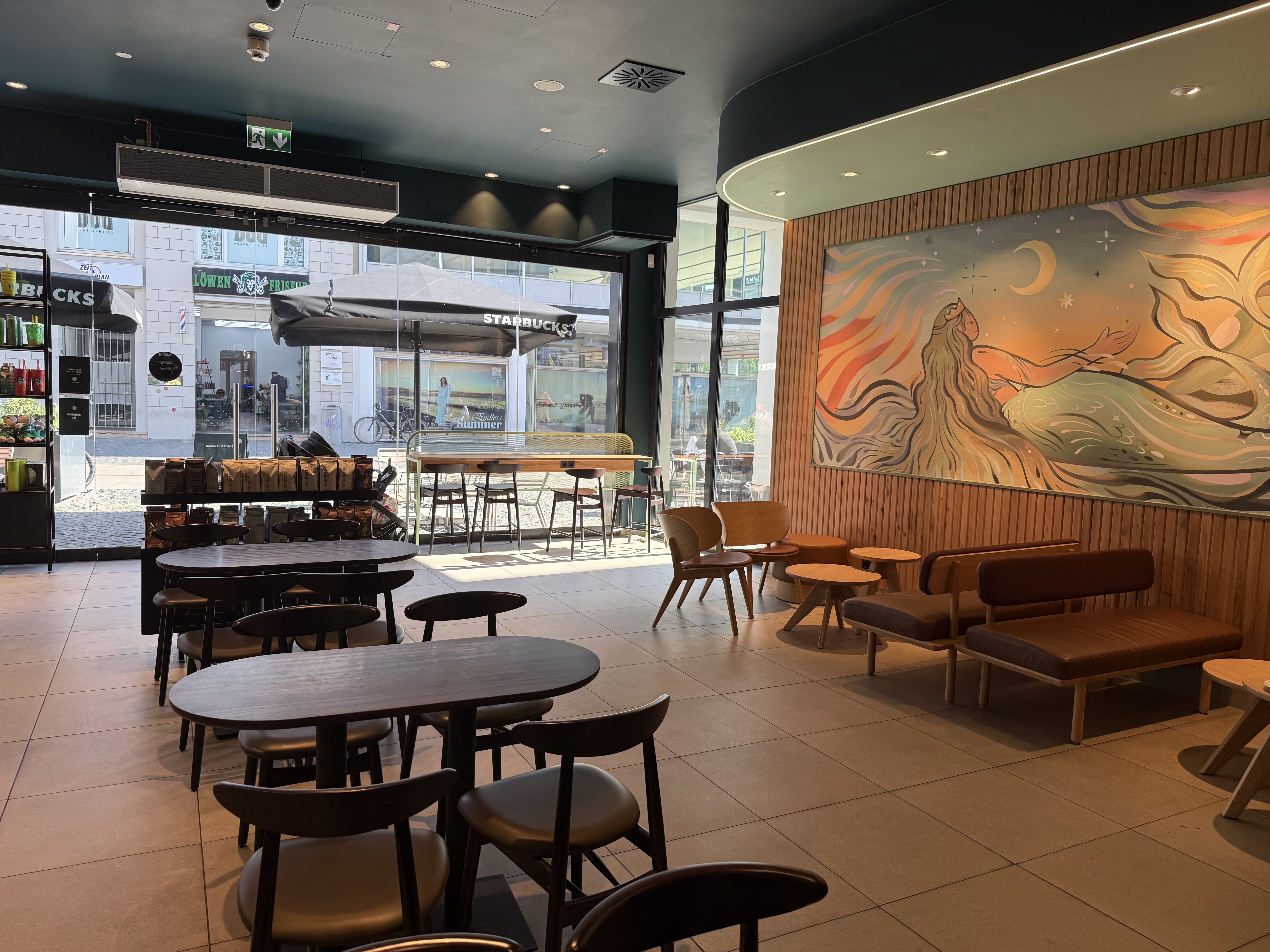 Image of the cafe