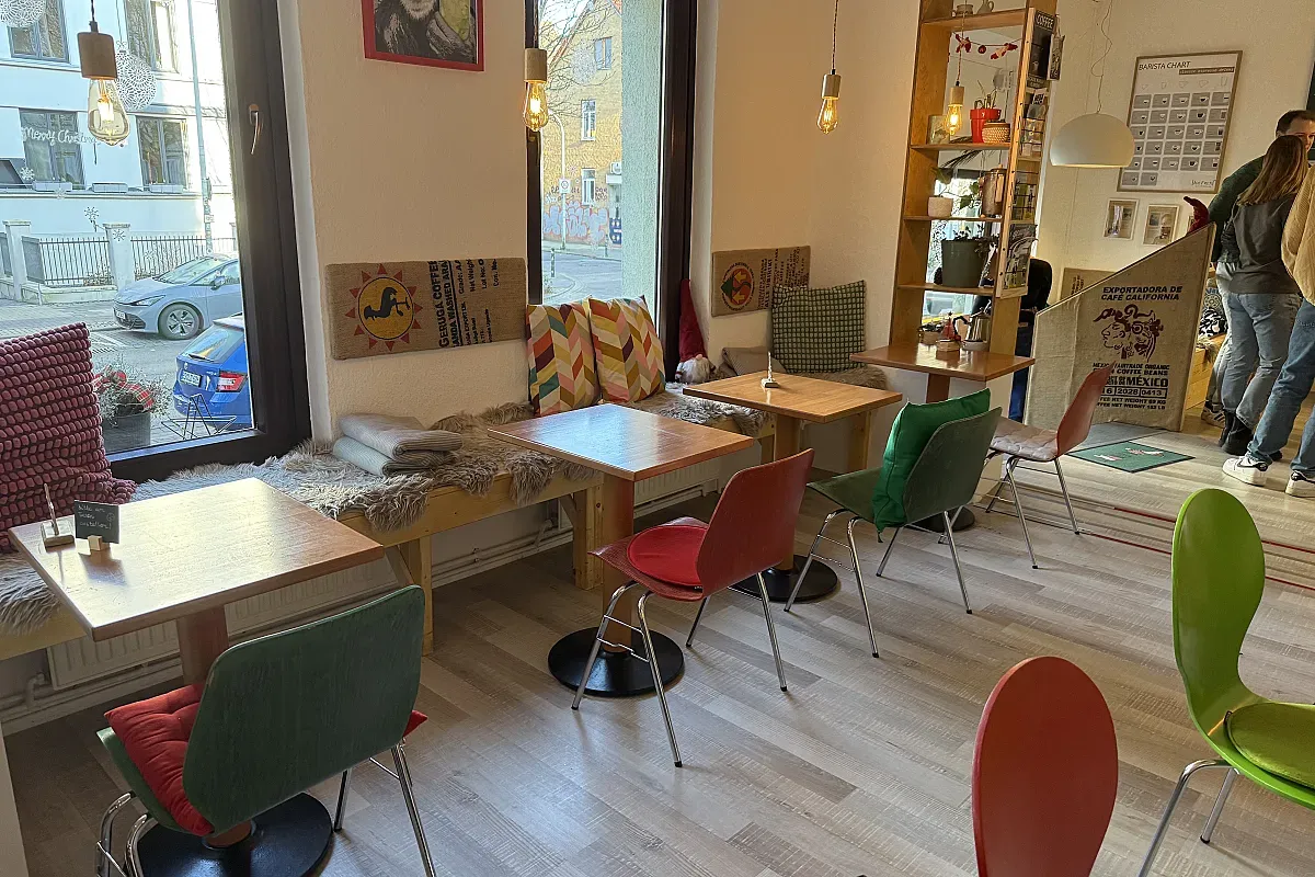 Second Home Café Kastanienallee Braunschweig – Image 1