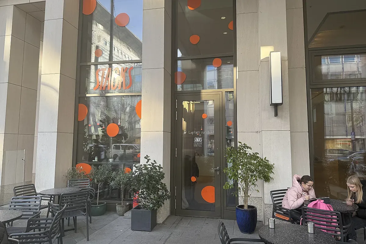 STACKS Coffee Eschersheimer Landstraße Frankfurt am Main – Image 3