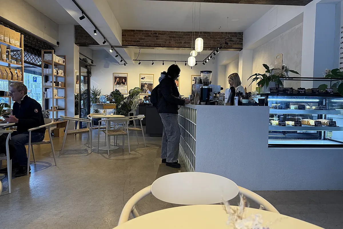 brewdis Coffee Concept-Store Eschersheimer Landstraße Frankfurt am Main – Image 2
