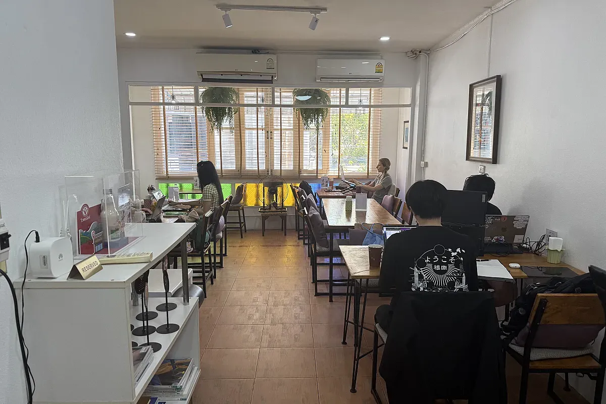 Pai Yan Yai Coffee Nimmana Haeminda Road Lane 15 Amphoe Mueang Chiang Mai – Image 1