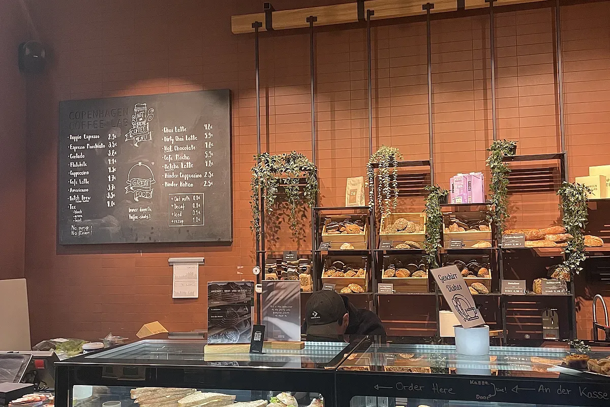 Copenhagen Coffee Lab Mönckebergstraße Hamburg – Image 2