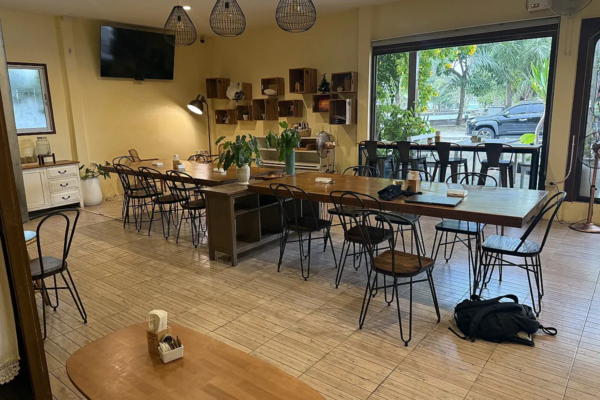 Nira’s Home Bakery – Image 1