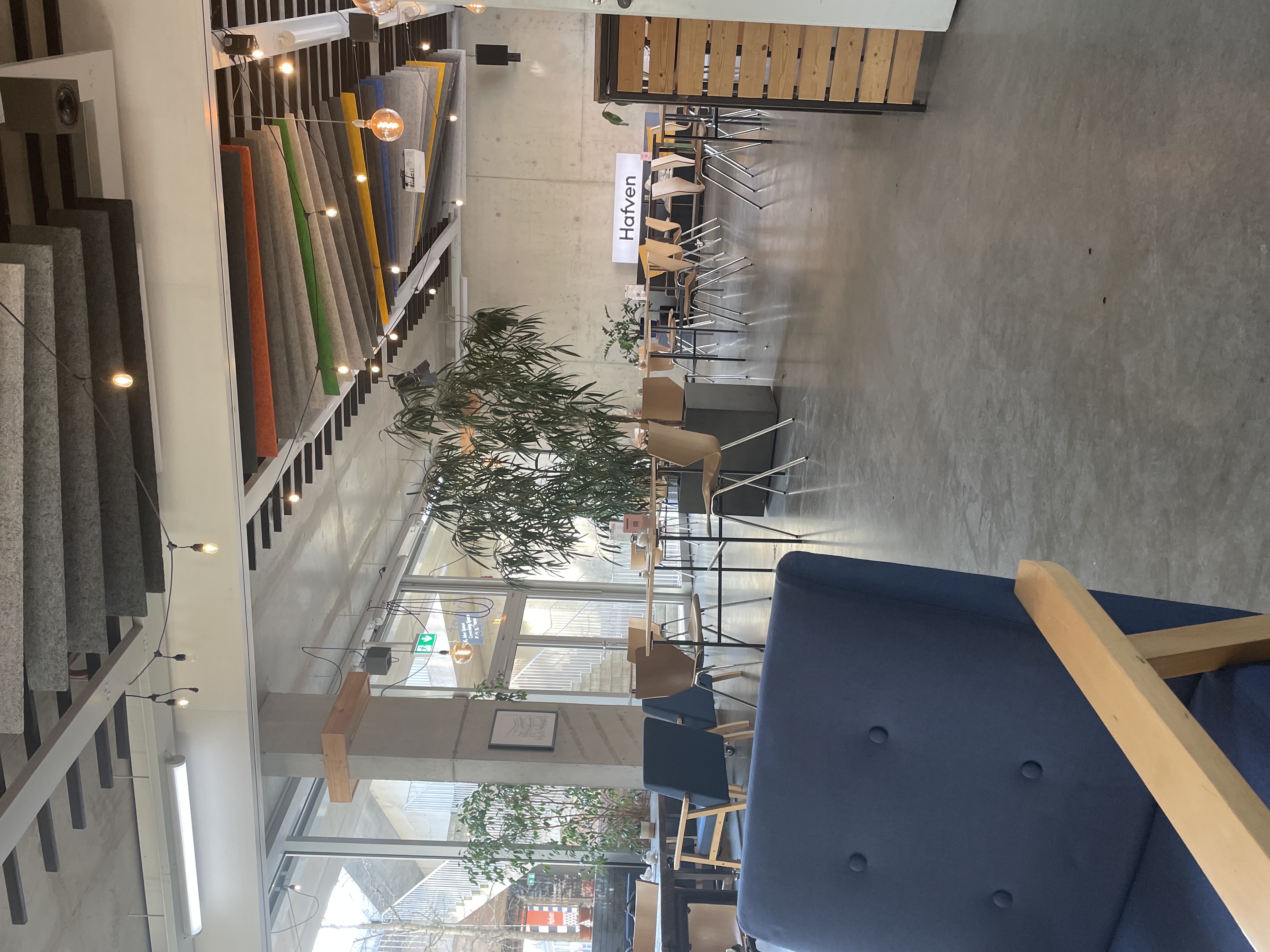 Image of the cafe