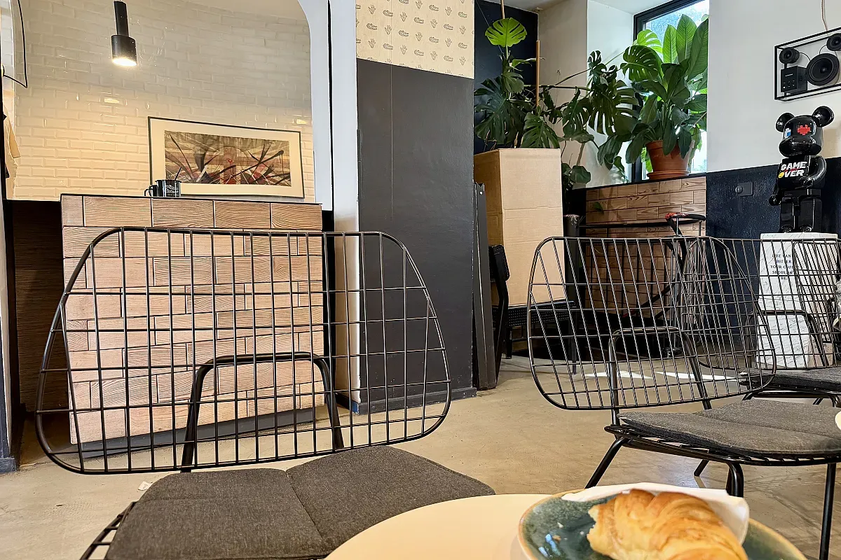 Man Versus Machine Coffee Roasters – Image 3