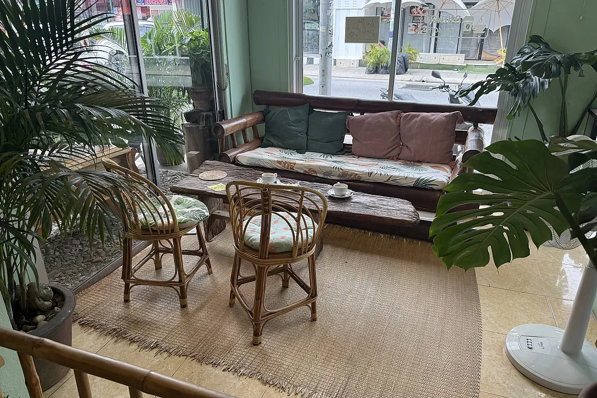 Paupau Cafe – Image 1