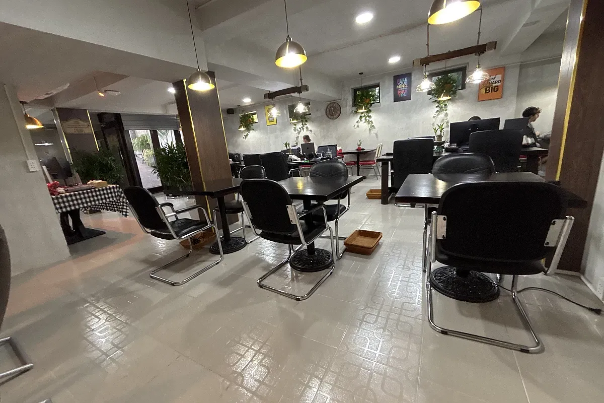 Nest Coffee & Co-Working Space – Image 1