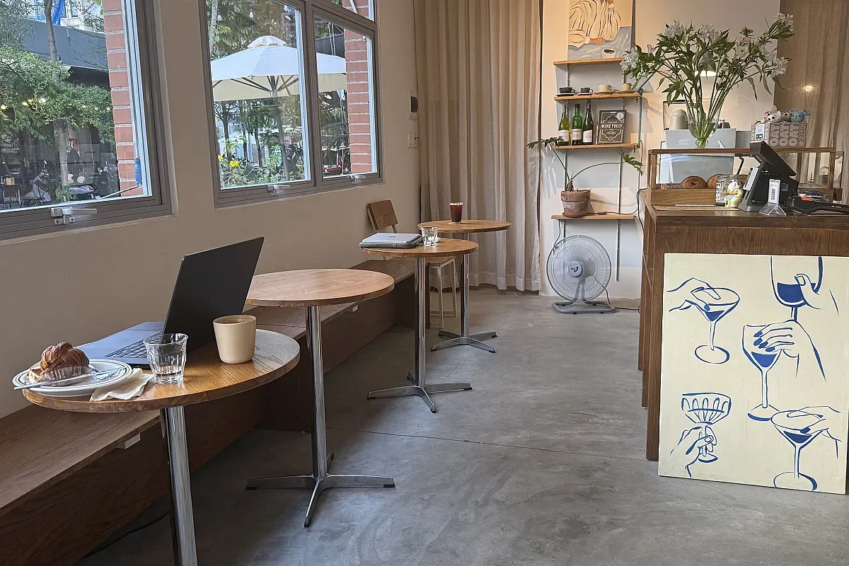 Lately Coffee – Image 3