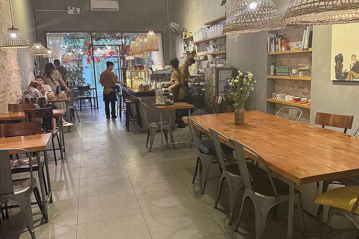 The Hideout Cafe – Image 1