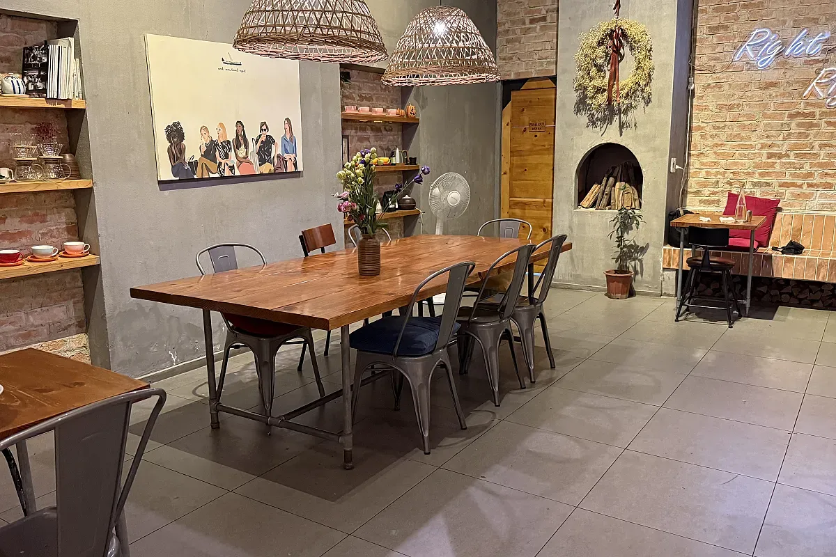 The Hideout Cafe – Image 3