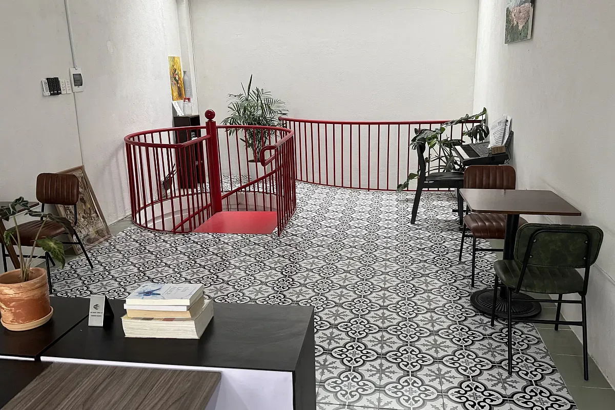 OneSip Café & Co-Working Space – Image 2