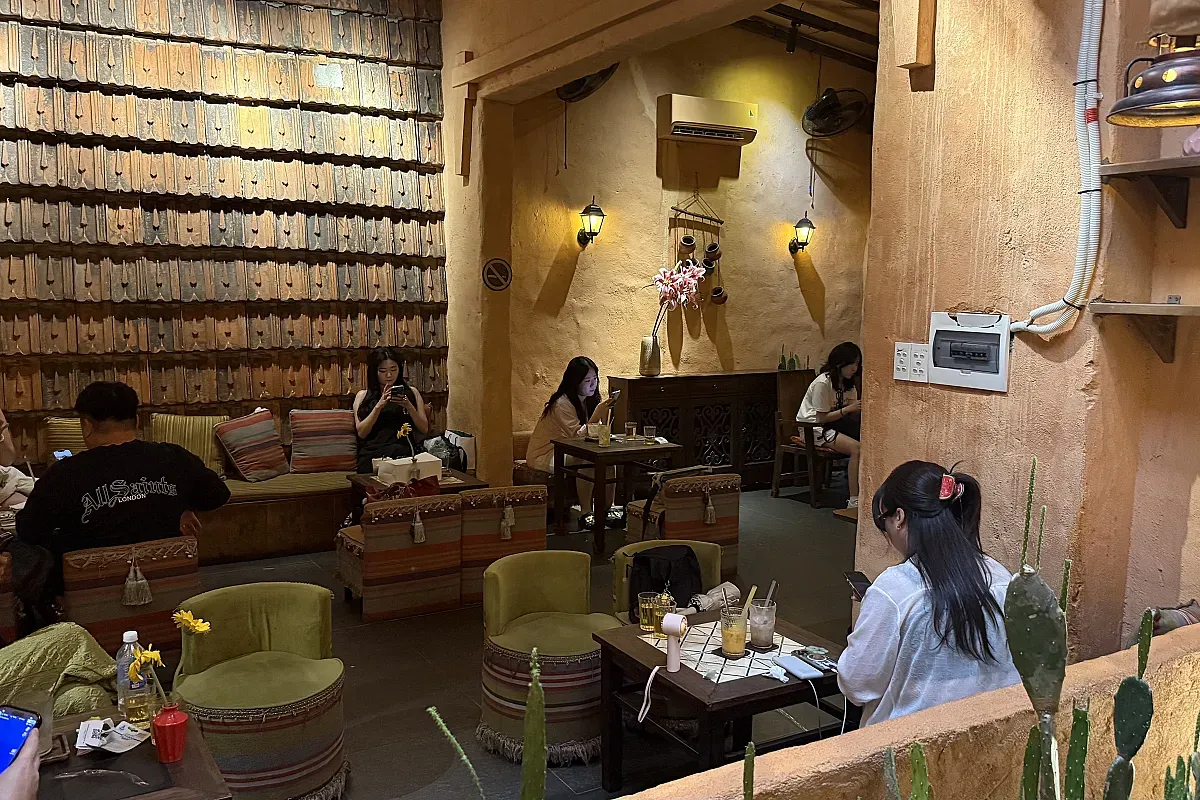 Cửa Ngõ Café – Image 3