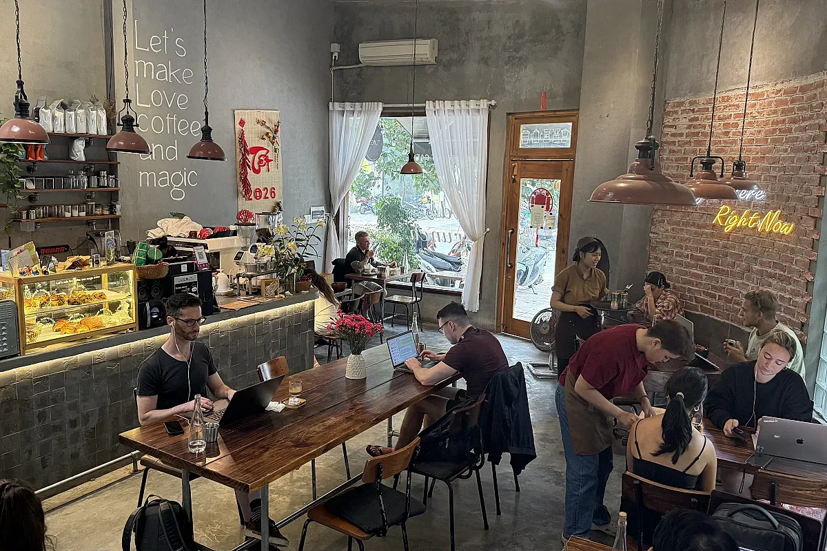 The Hideout café – Image 2