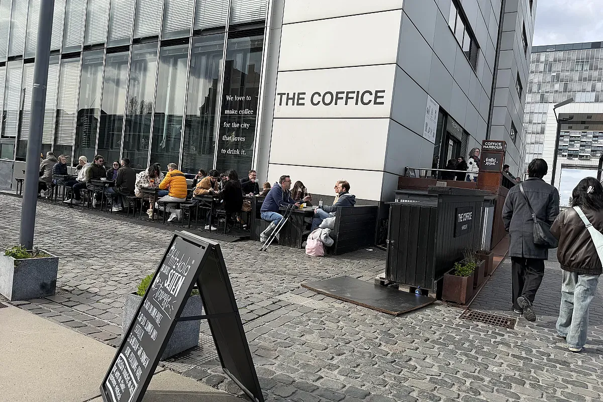 THE COFFICE HARBOUR – Image 1