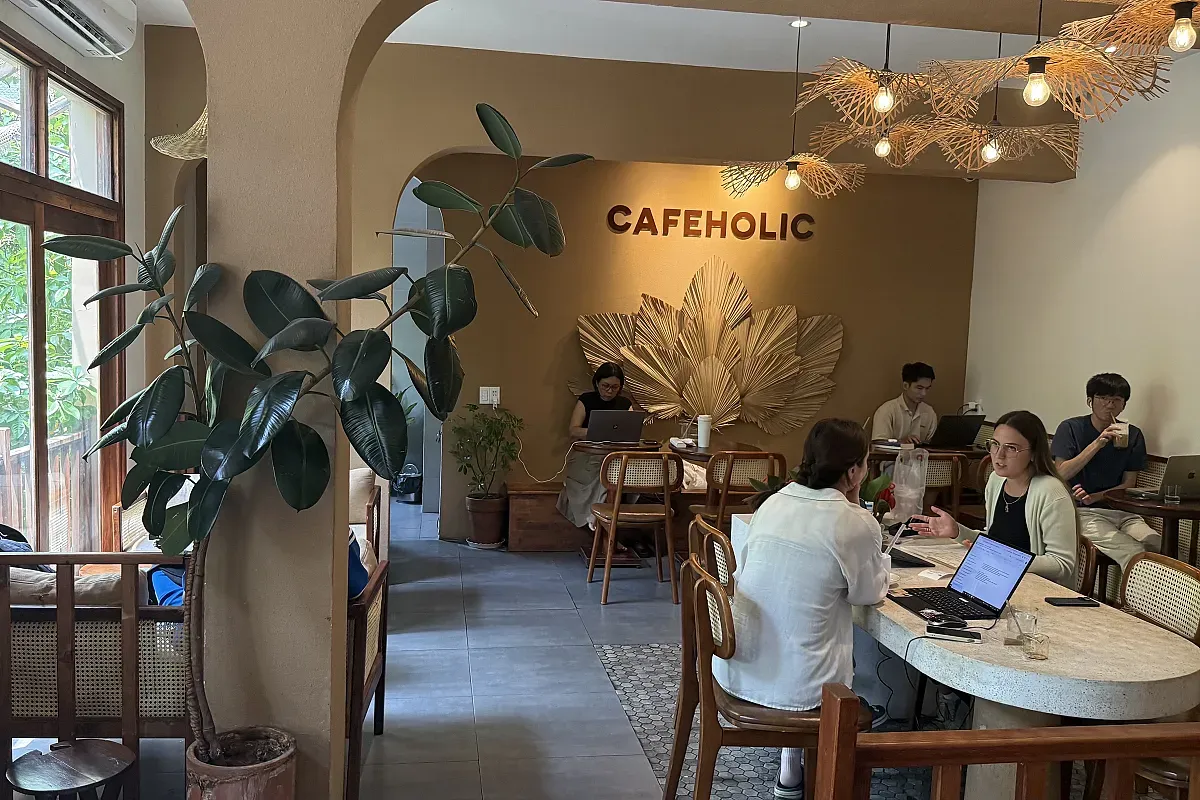 Cafeholic Coffee – Image 2