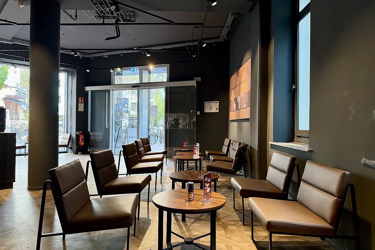 Cotti Coffee – Image 1