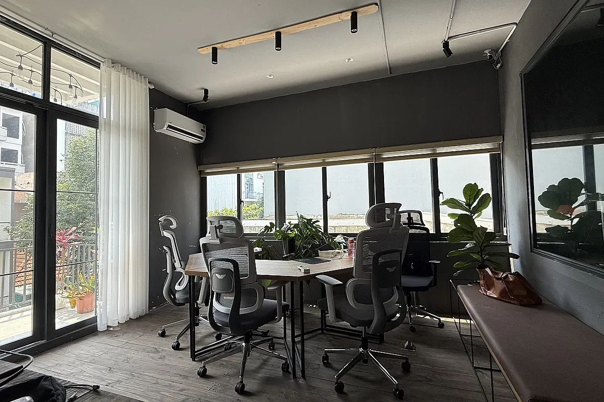 Latch Coworking – Image 1