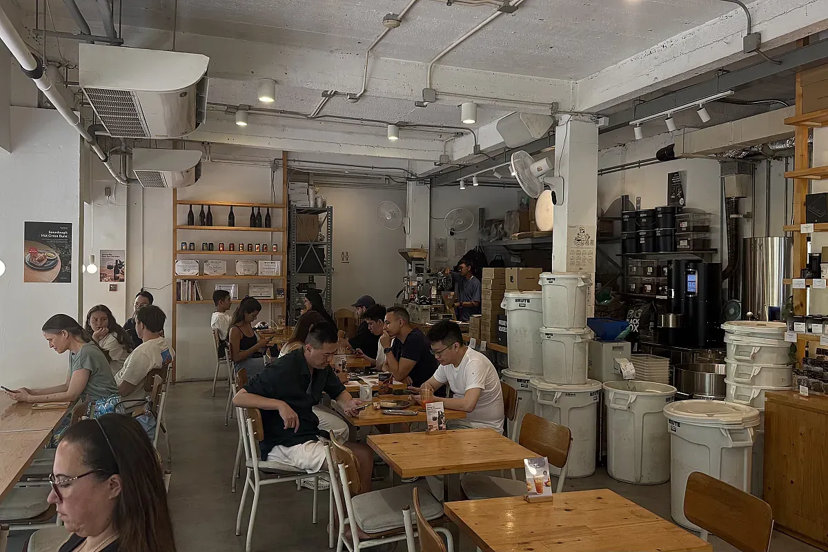 Sarnies Roastery – Image 1