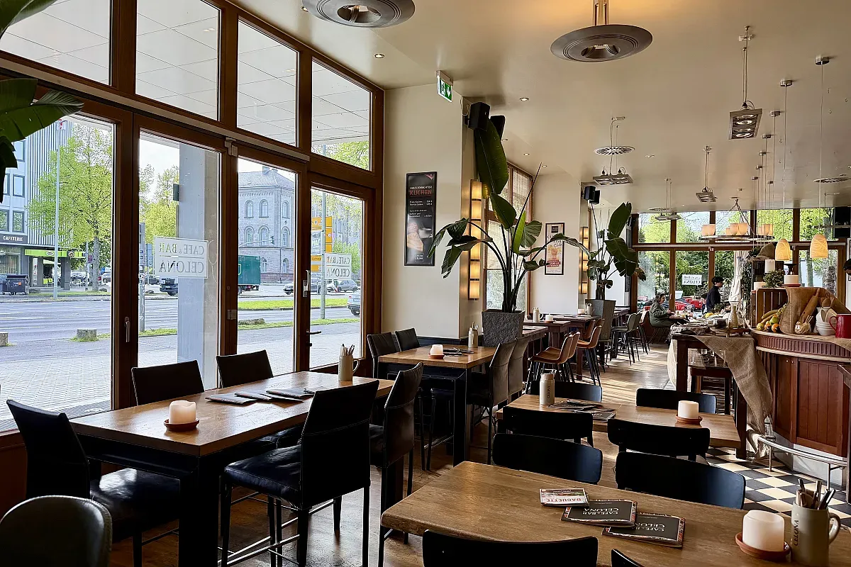 Café & Bar Celona Göttingen – Image 1