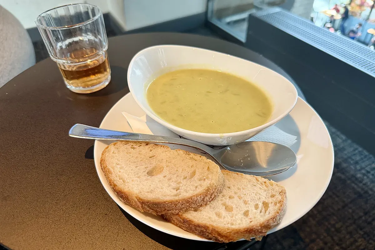 DB Lounge – Image 3