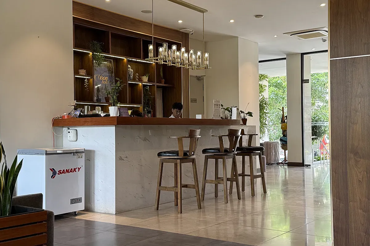 Cafe Moon hotel – Image 3
