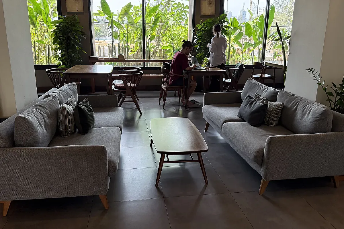 Cafe Moon hotel – Image 4