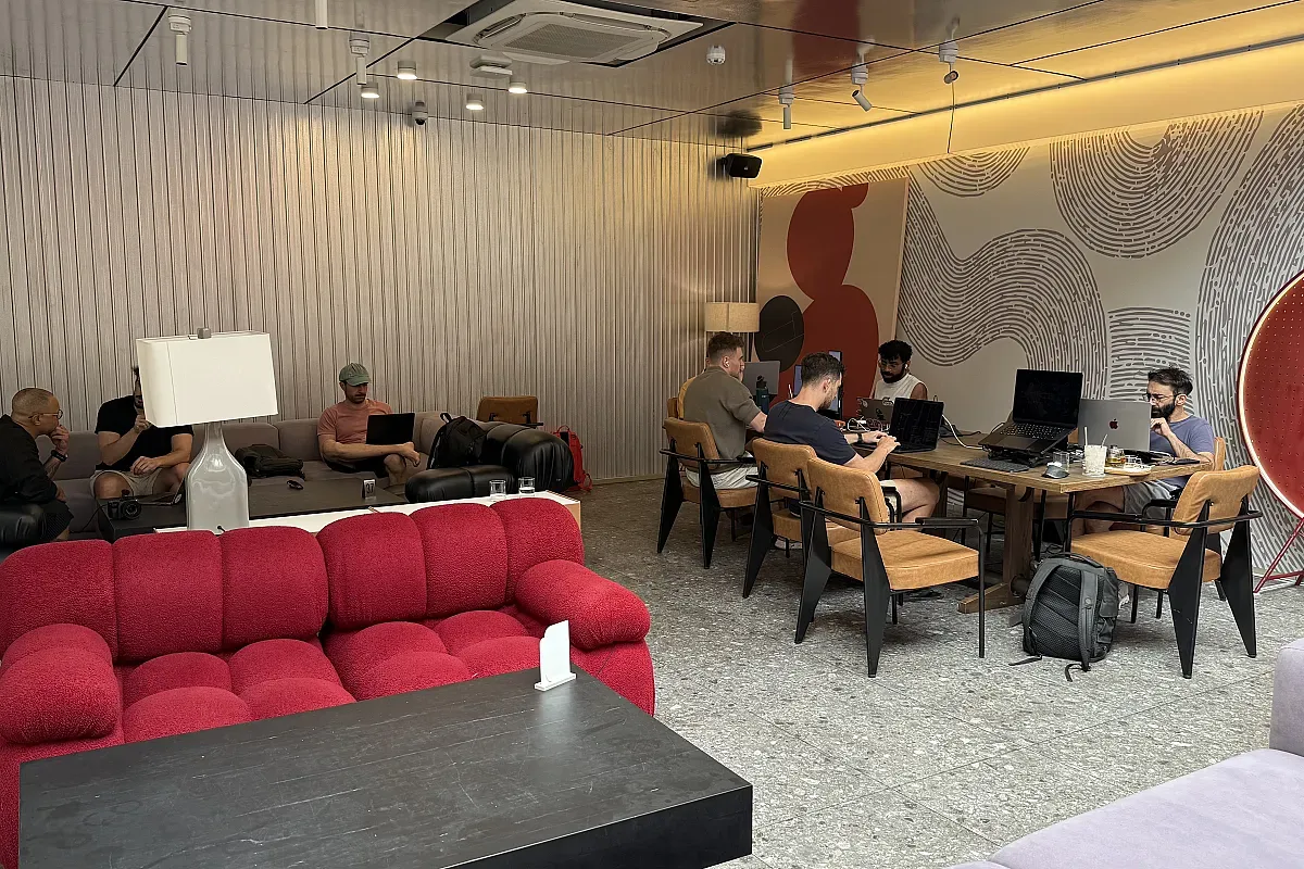 Bloom Patisserie – Image 2
