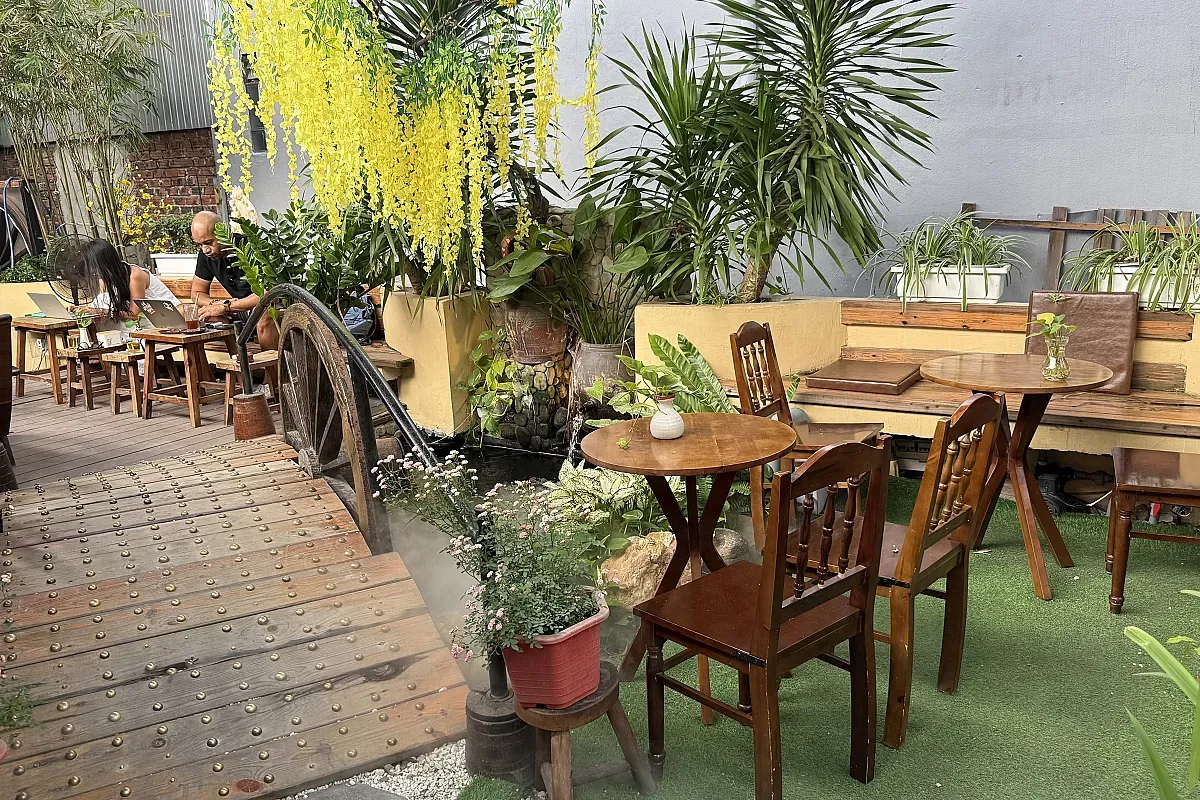 Cafe Phuong – Image 3