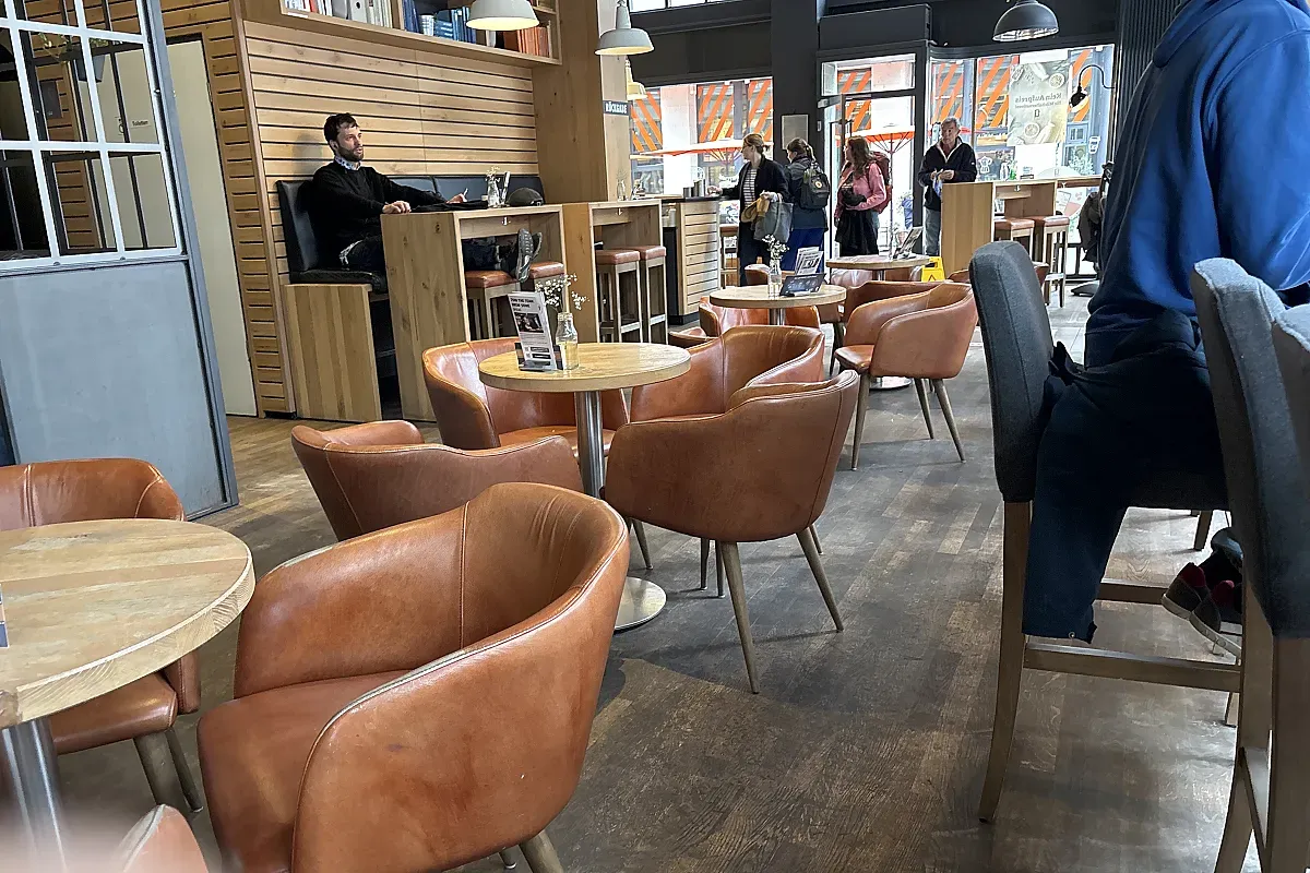Coffee Fellows – Kaffee, Bagels, Frühstück – Image 1