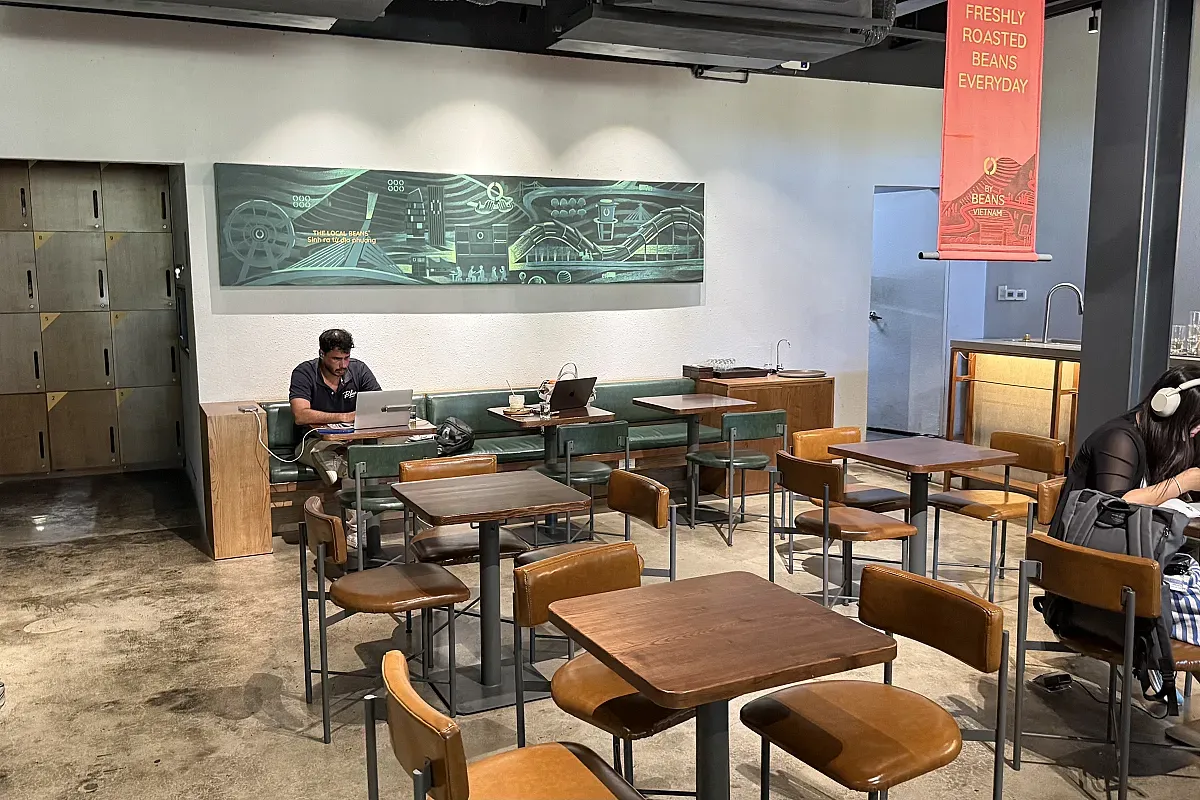 The Local Beans | Coffee – Roastery & co-Working Space – Da Nang – Image 4