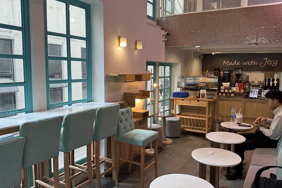 Joy of Life Cafe – Image 1