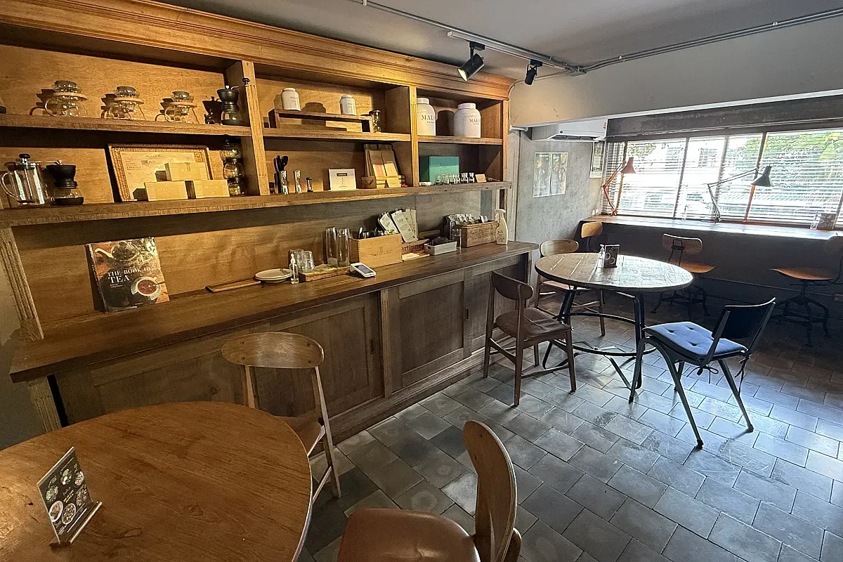 Luka Cafe – Image 2