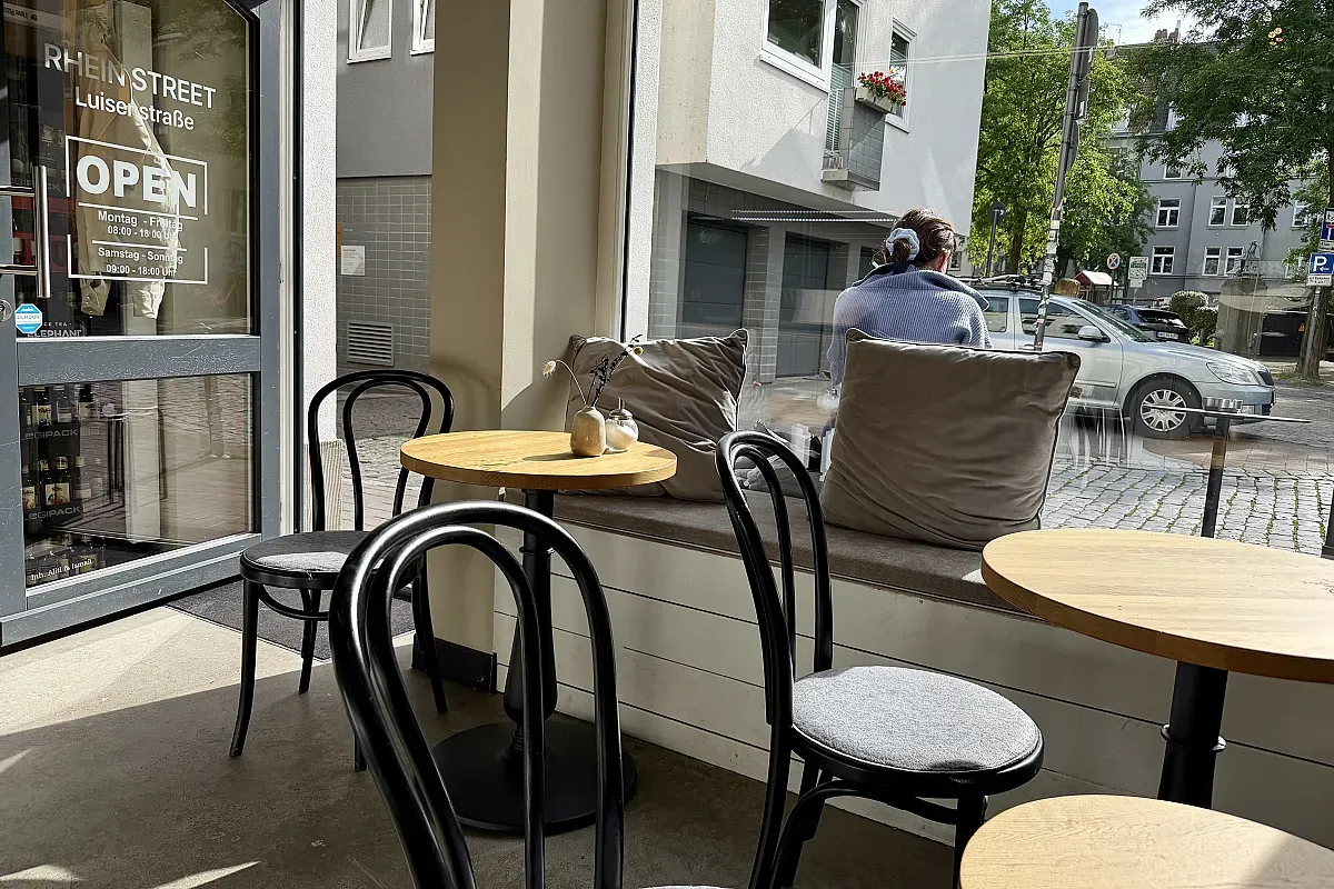 RHEIN STREET COFFEE – Image 1