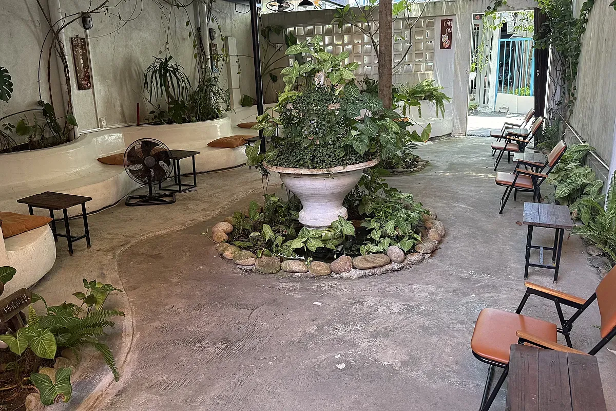 Ngói Cafe – Image 2