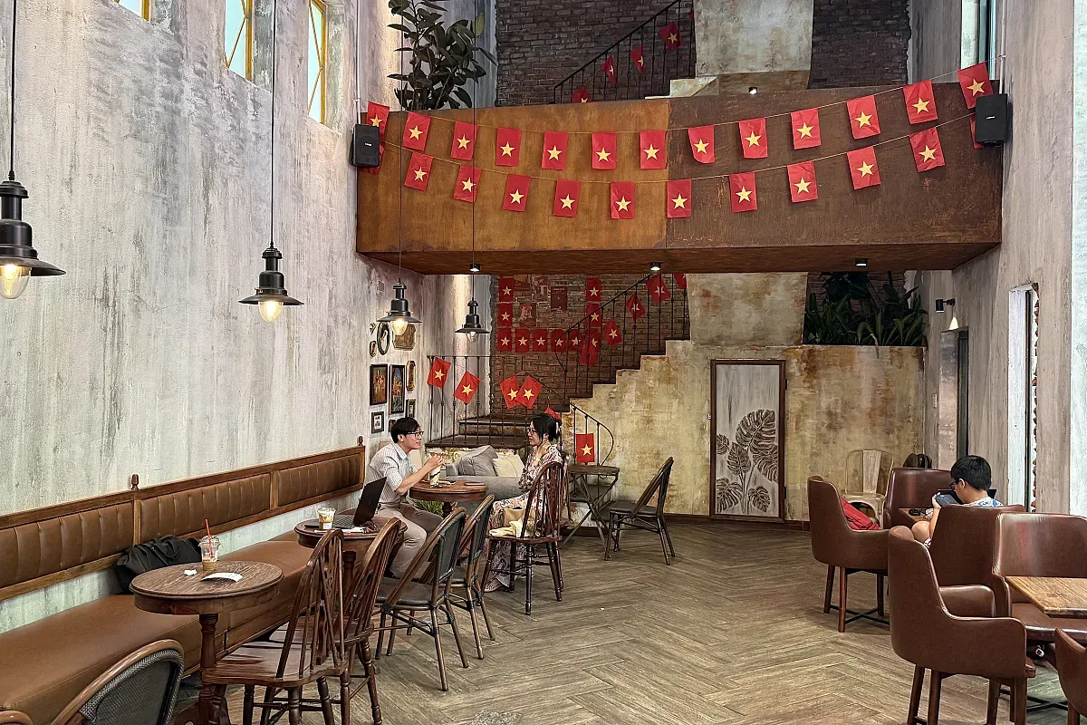 Gé Cafe – Image 1