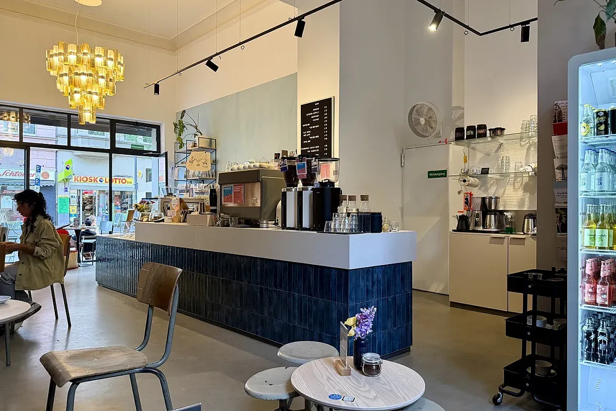 HEILANDT | Café Nippes – Image 2