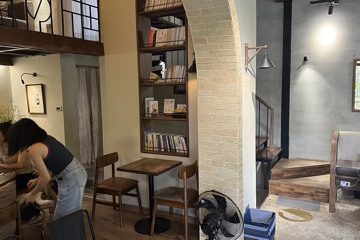 MONO Coffee Lab – Hồ Xuân Hương – Image 3