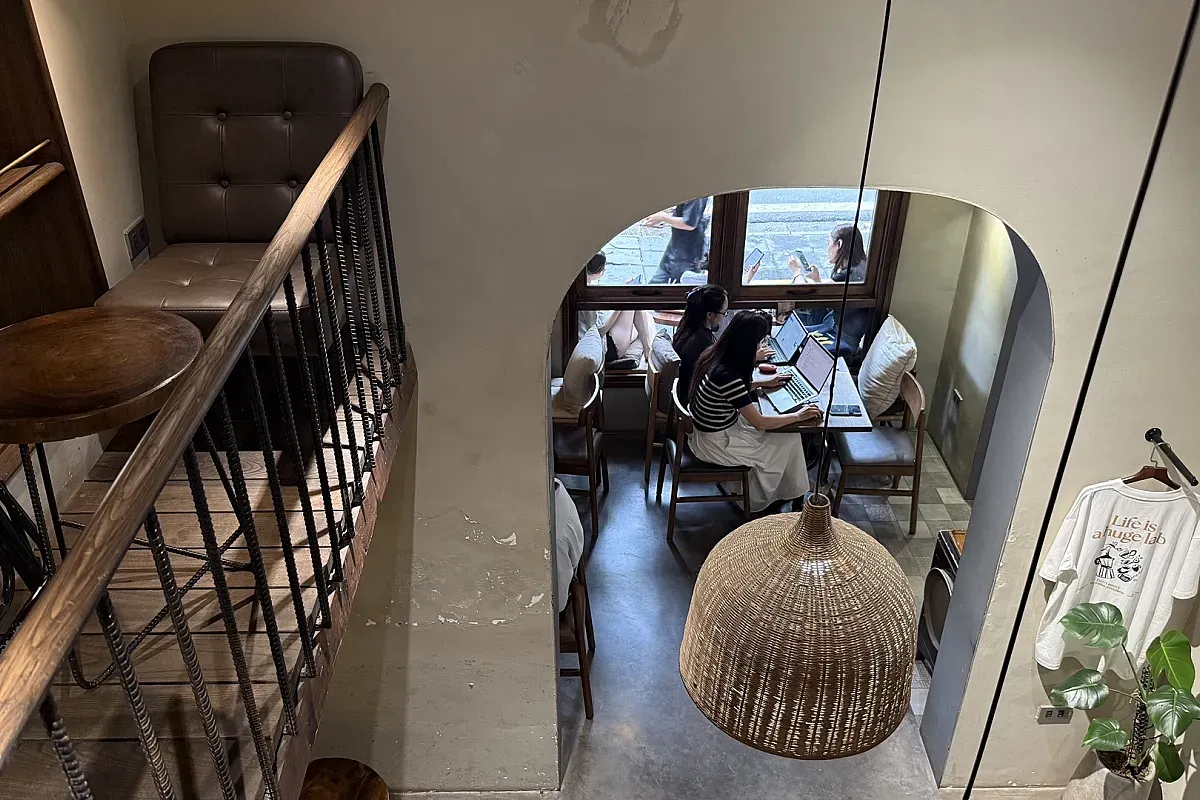 MONO Coffee Lab – Hồ Xuân Hương – Image 4