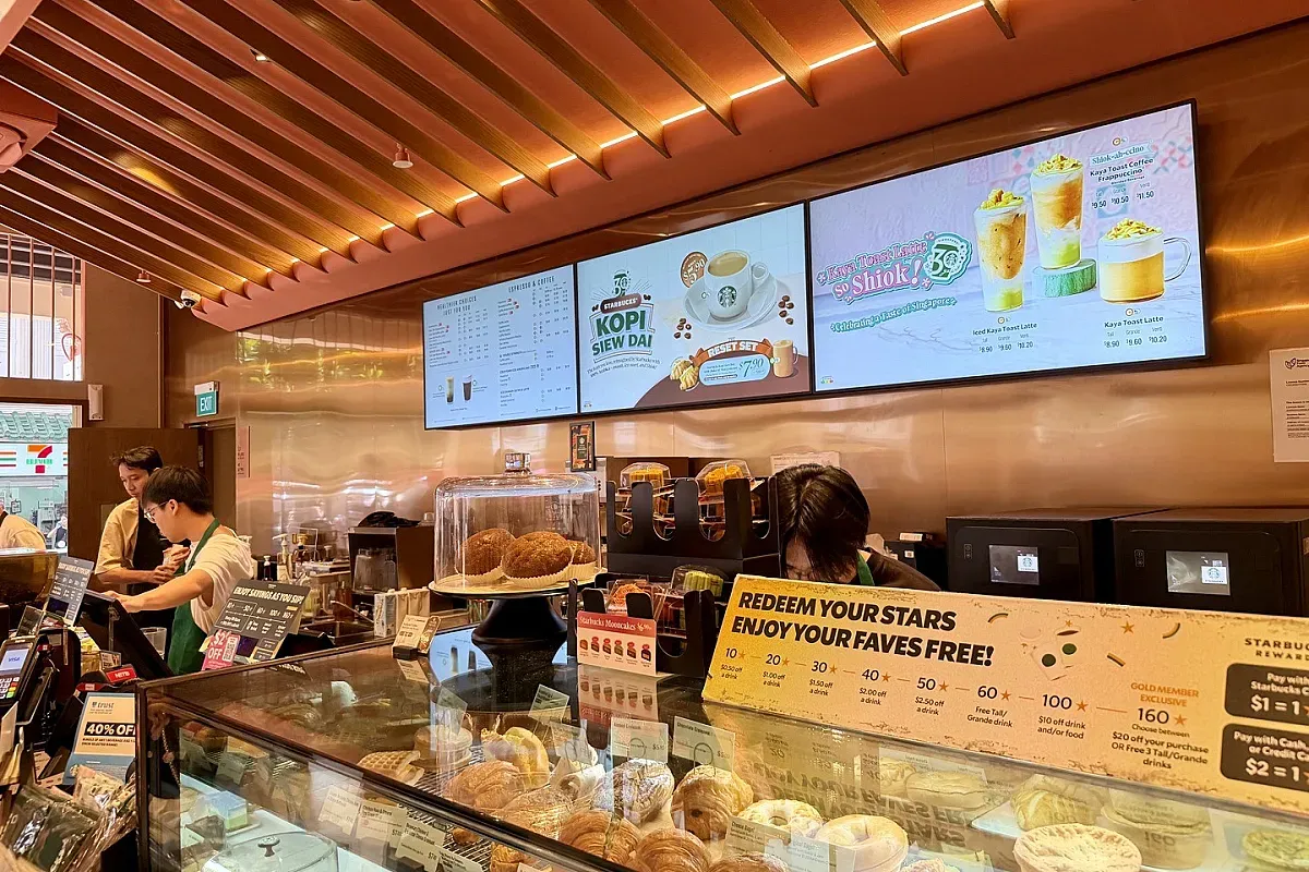 Starbucks – Image 2