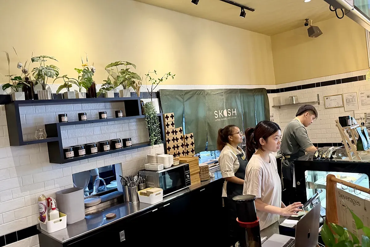 SKOSH Cafe – Japanese Inspired Onigiri, Sando & Specialty Matcha – Image 1