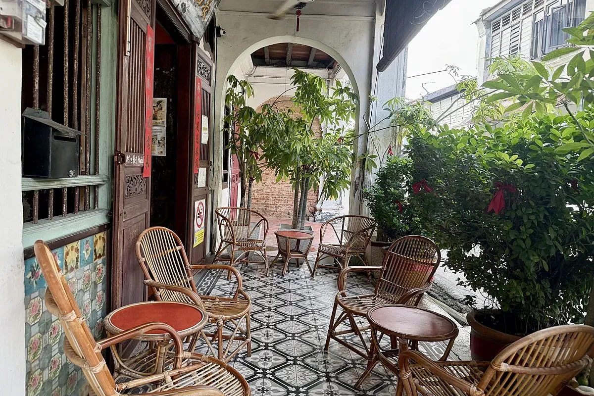 The Daily Dose Cafe Penang – Image 1